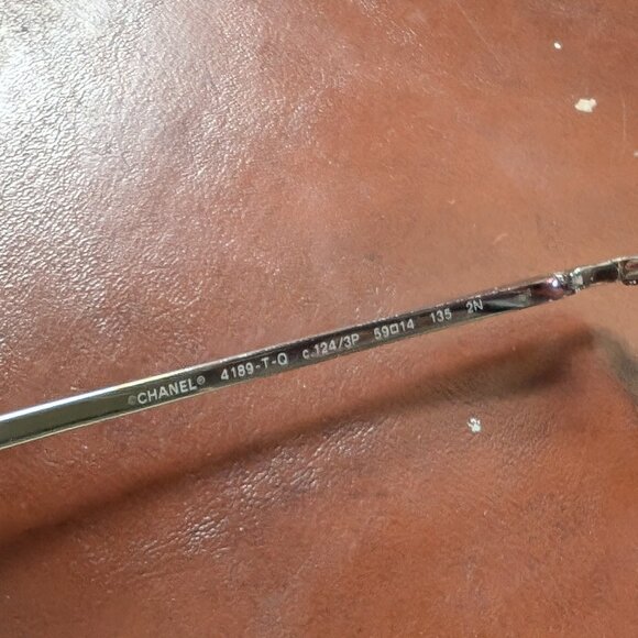 Chanel Pilot Sunglasses Designer Aviator Style with Glasses Quilted Black Case - Picture 5 of 11